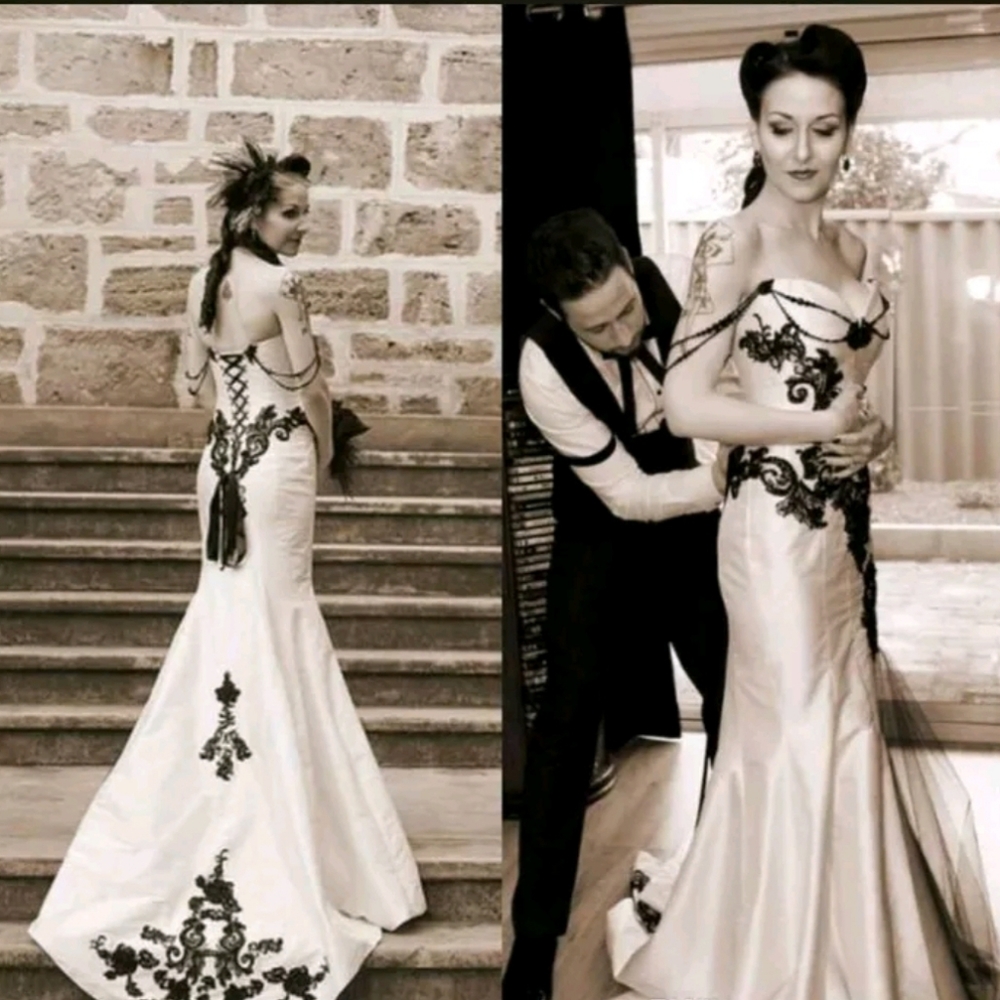 Brand New -Never Worn Wedding Gown